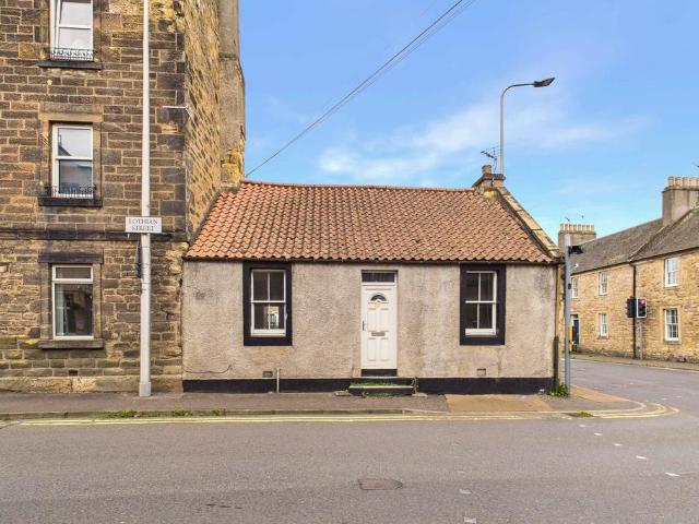 2 bedroom cottage for sale