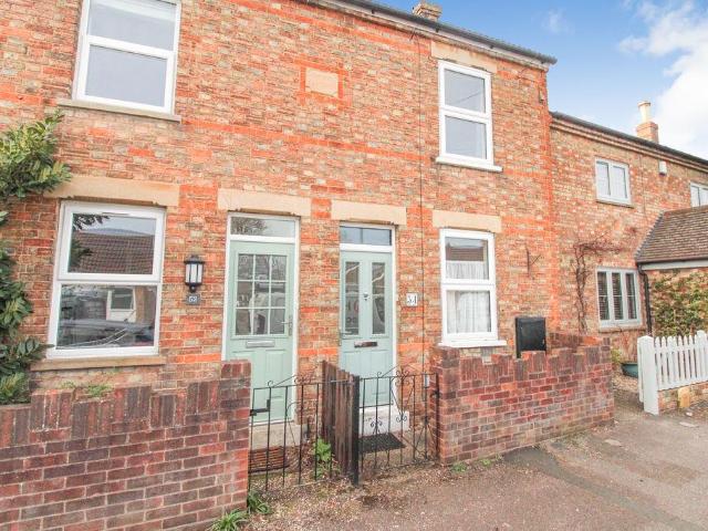 2 bedroom cottage for sale
