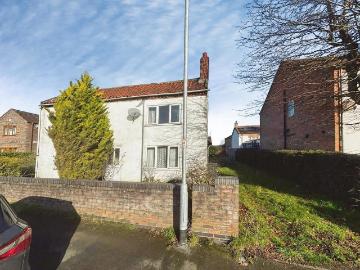 2 bedroom cottage for sale