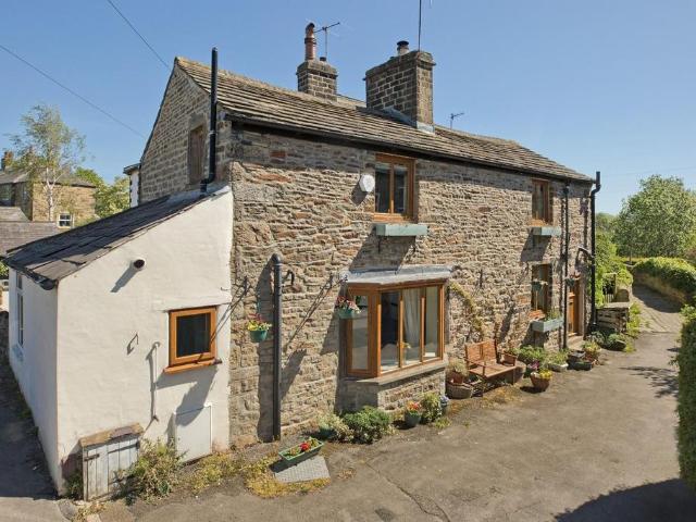 2 bedroom cottage for sale