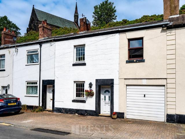 2 bedroom cottage for sale