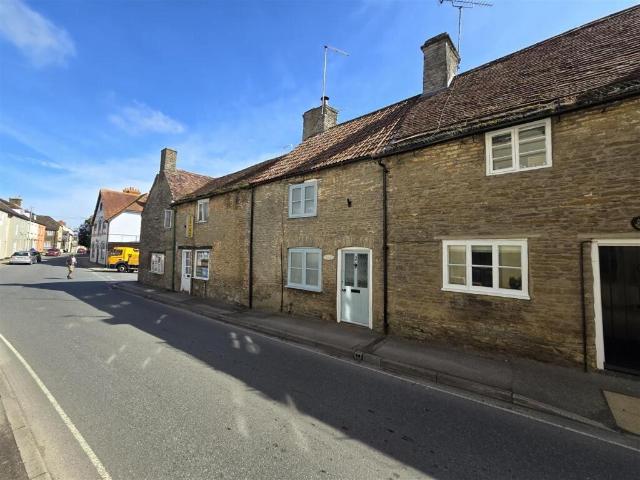 2 bedroom cottage for sale