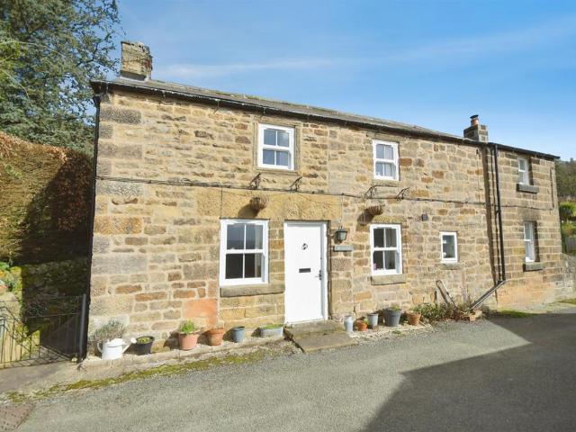 2 bedroom cottage for sale