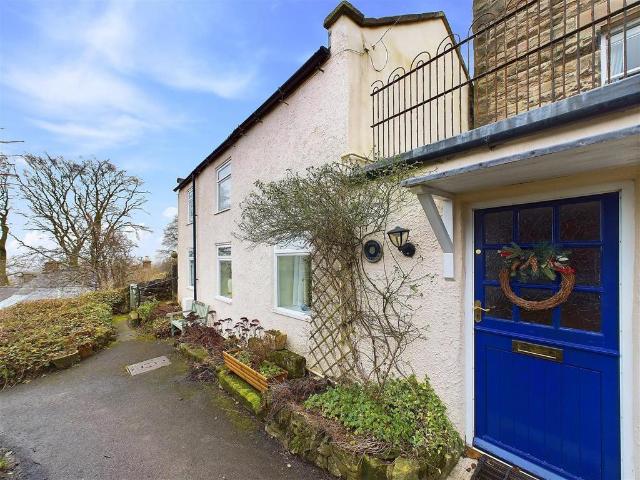 2 bedroom cottage for sale