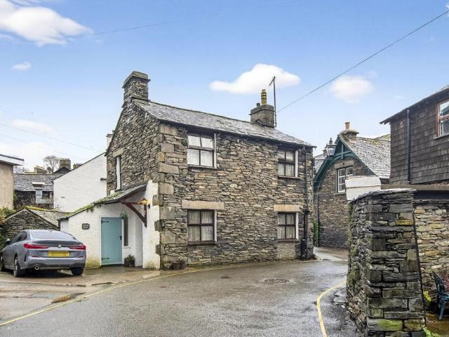 2 bedroom cottage for sale