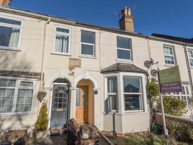 2 bedroom cottage for sale