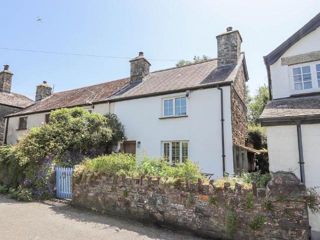 2 bedroom cottage for sale