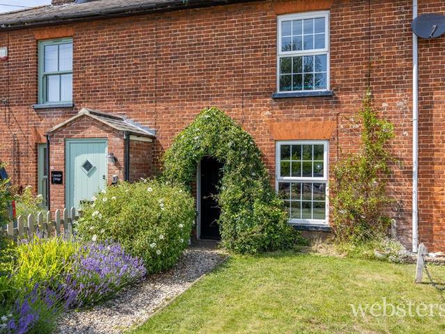 2 bedroom cottage for sale