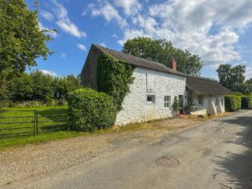 2 bedroom cottage for sale