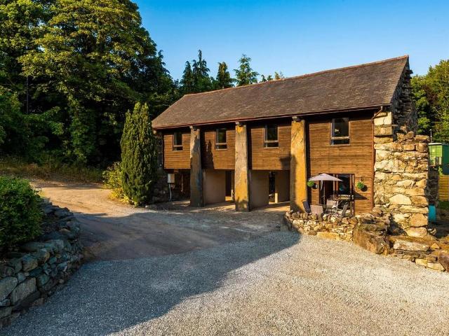 2 bedroom cottage for sale
