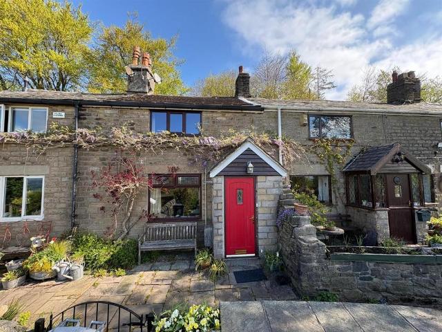 2 bedroom cottage for sale