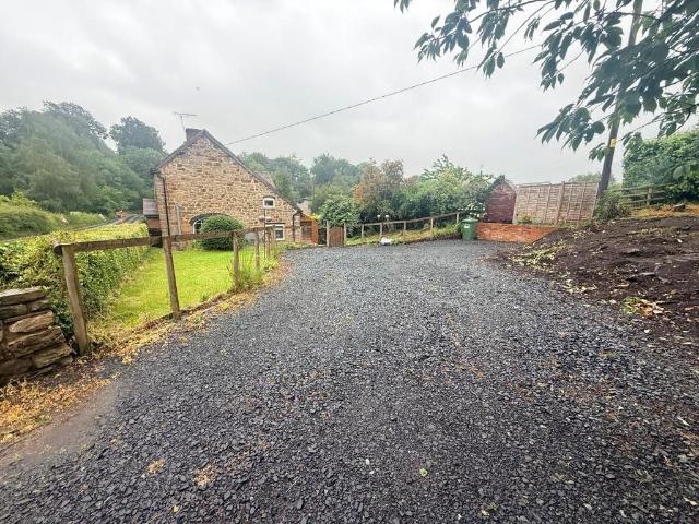 2 bedroom cottage for sale