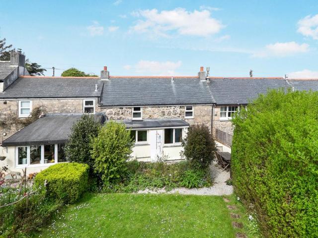 2 bedroom cottage for sale