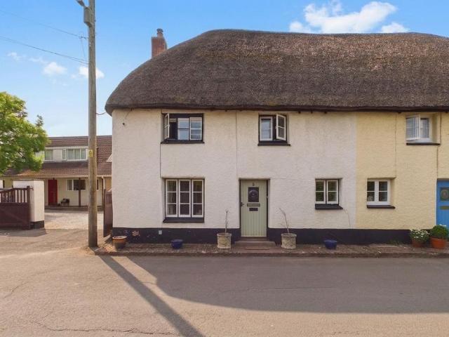 2 bedroom cottage for sale