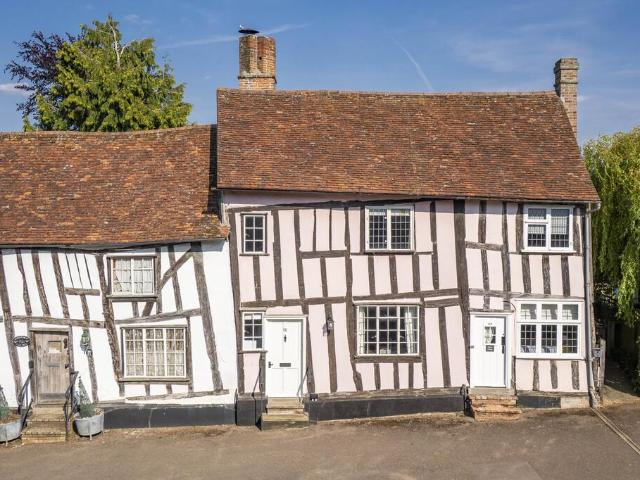2 bedroom cottage for sale
