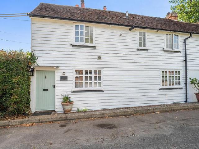 2 bedroom cottage for sale