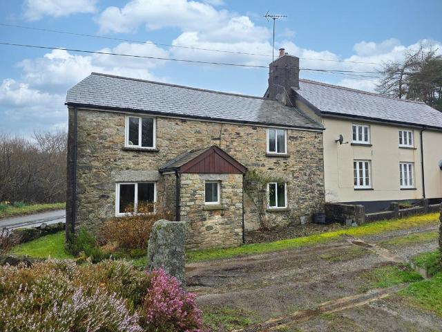 2 bedroom cottage for sale