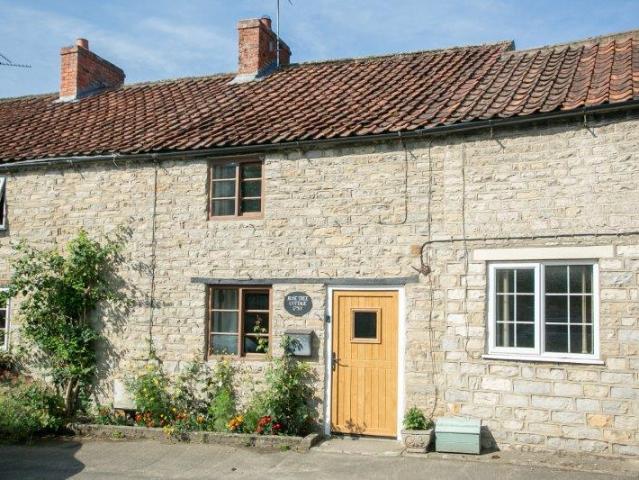 2 bedroom cottage for sale
