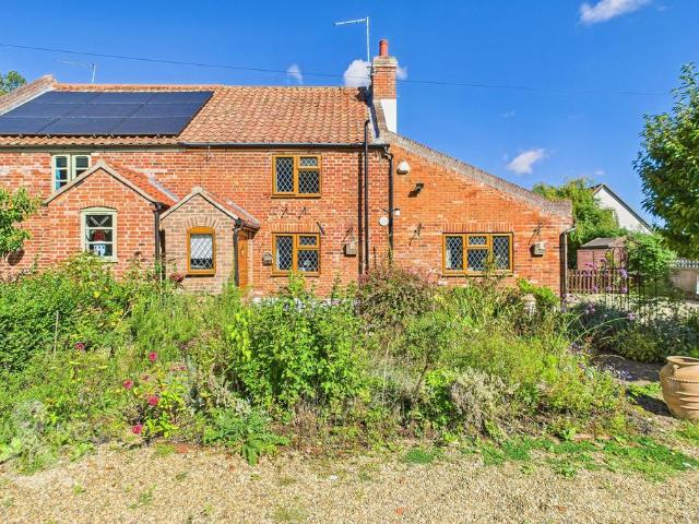 2 bedroom cottage for sale