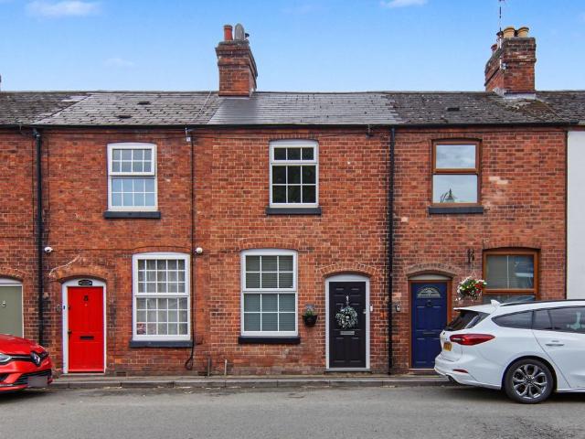 2 bedroom cottage for sale