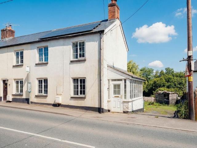 2 bedroom cottage for sale
