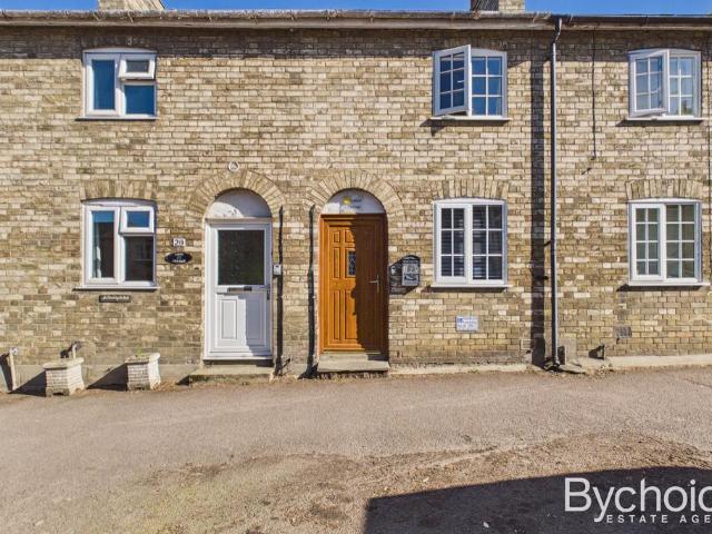 2 bedroom cottage for sale