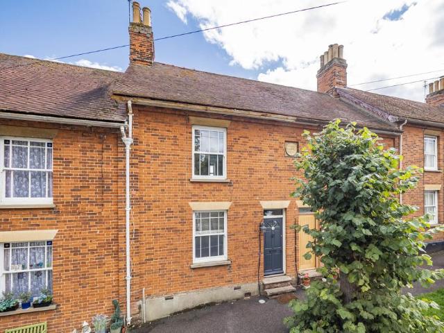 2 bedroom cottage for sale