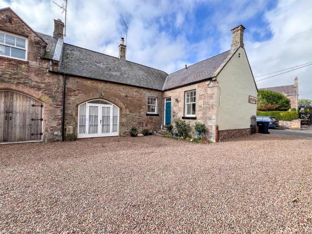 2 bedroom cottage for sale