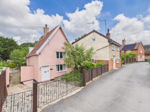 2 bedroom cottage for sale