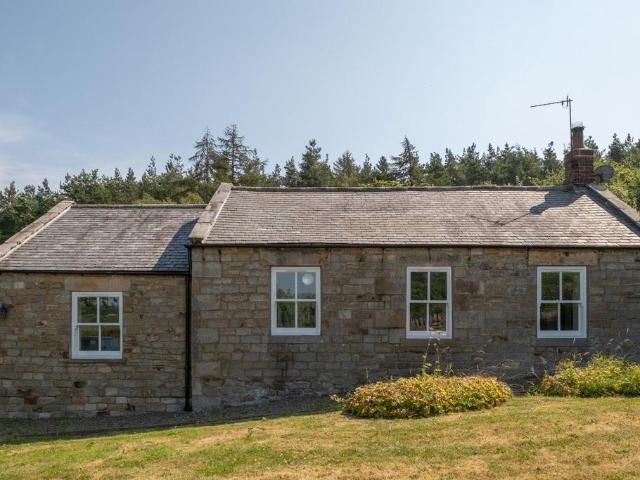 2 bedroom cottage for sale