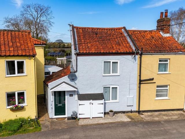 2 bedroom cottage for sale