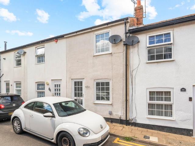 2 bedroom cottage for sale