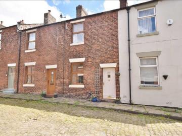2 bedroom cottage for sale
