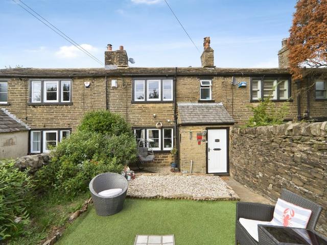 2 bedroom cottage for sale