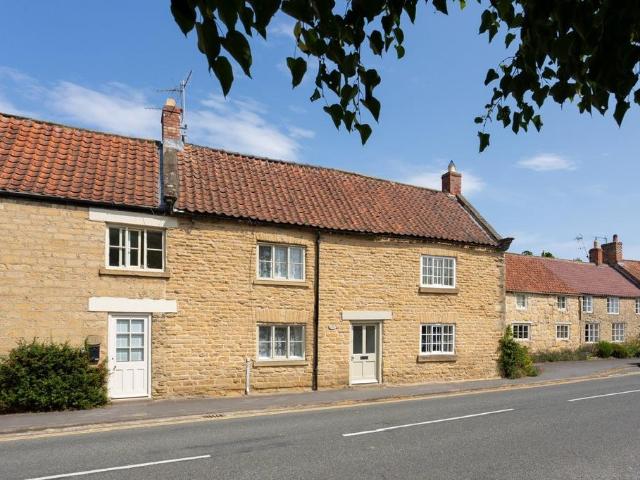 2 bedroom cottage for sale