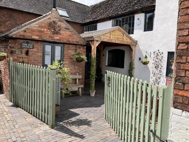 2 bedroom cottage for sale
