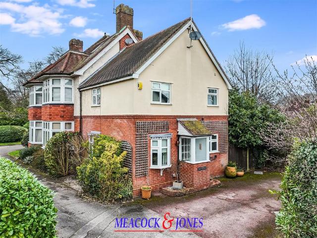 2 bedroom cottage for sale