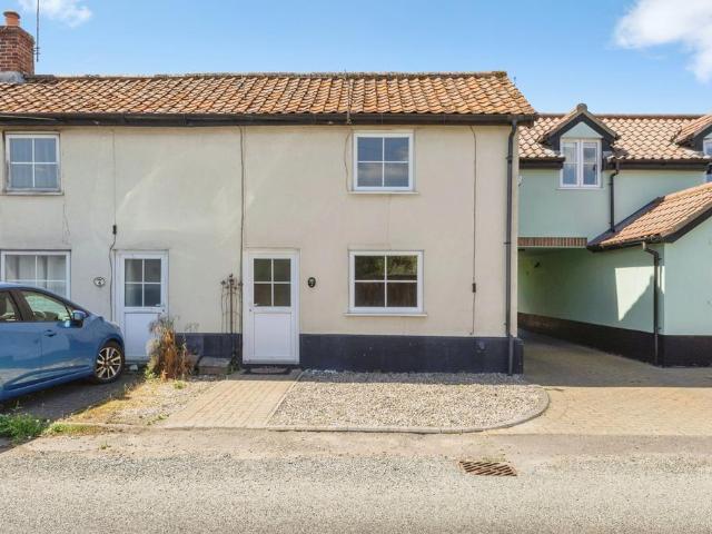 2 bedroom cottage for sale