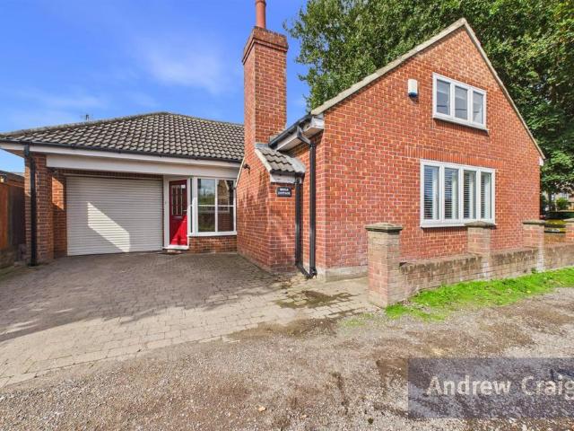 2 bedroom cottage for sale