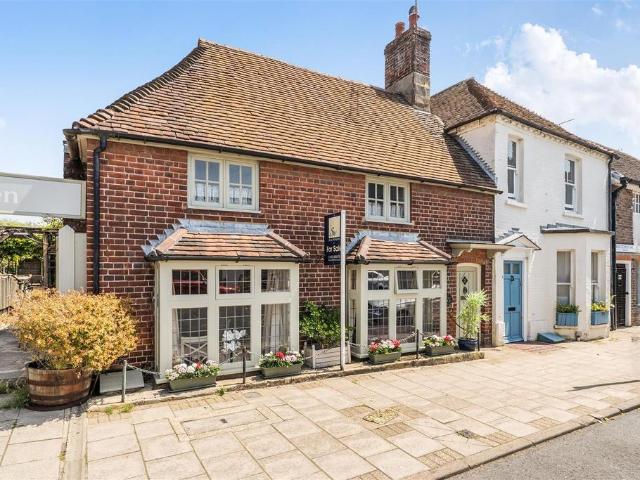 2 bedroom cottage for sale