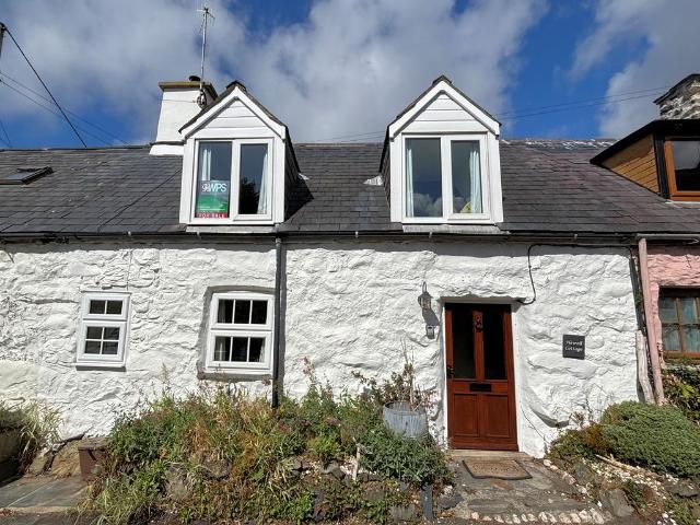 2 bedroom cottage for sale