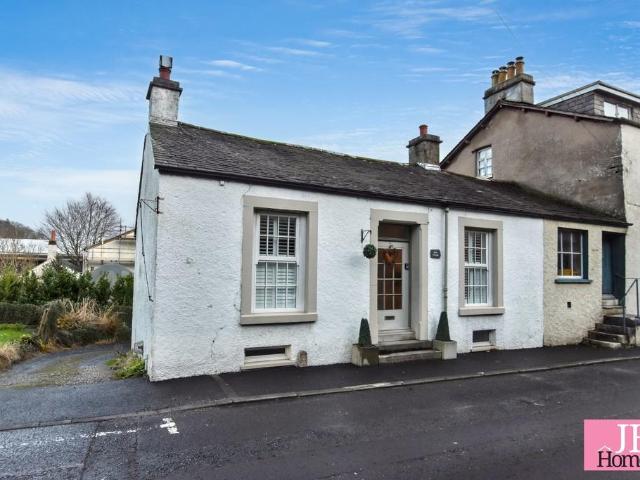 2 bedroom cottage for sale