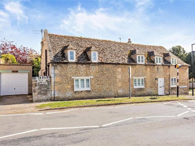 2 bedroom cottage for sale