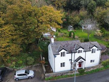 2 bedroom cottage for sale