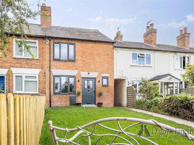 2 bedroom cottage for sale