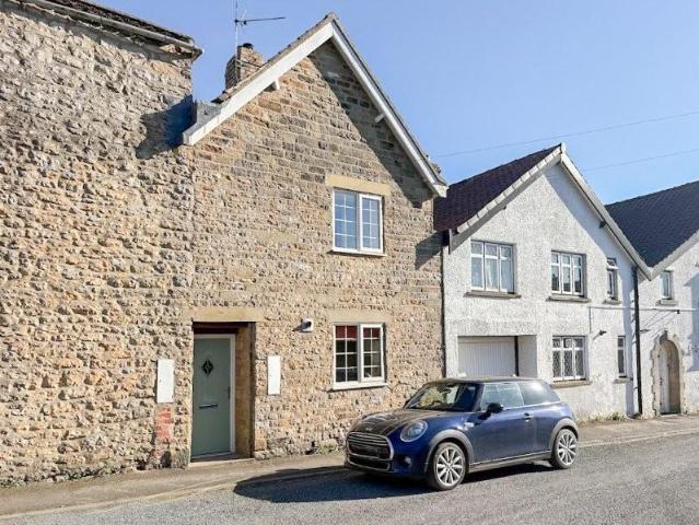 2 bedroom cottage for sale