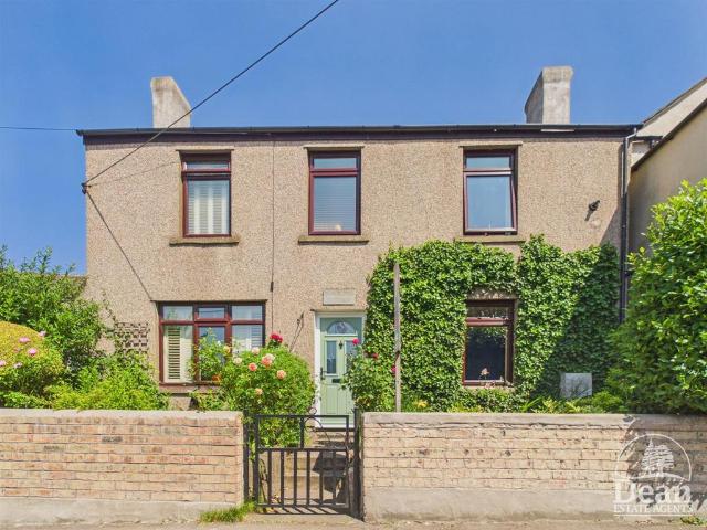 2 bedroom cottage for sale