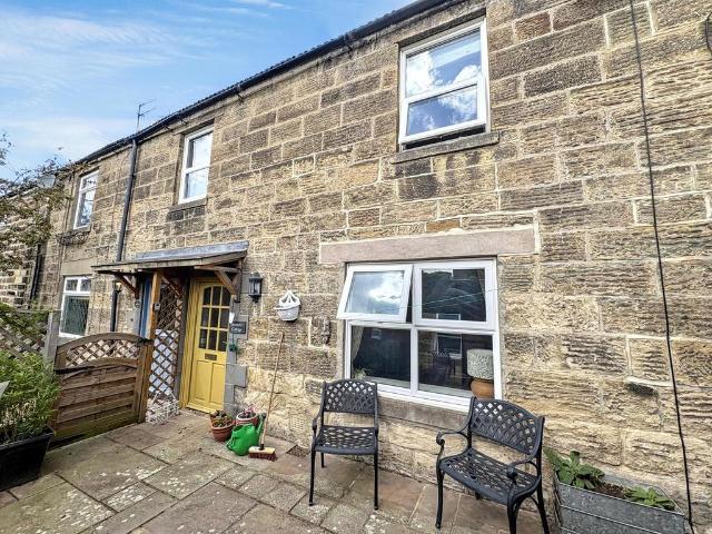 2 bedroom cottage for sale
