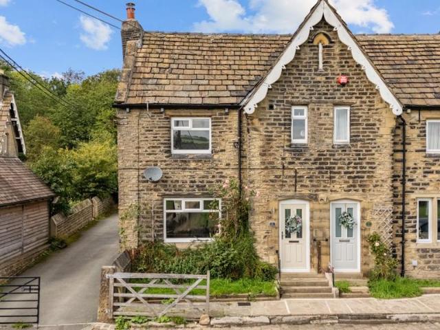 2 bedroom cottage for sale