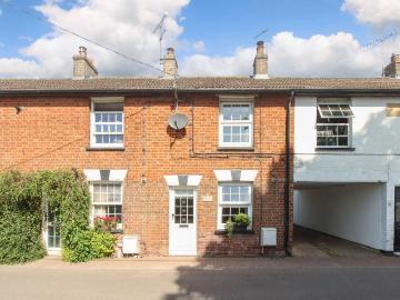 2 bedroom cottage for sale